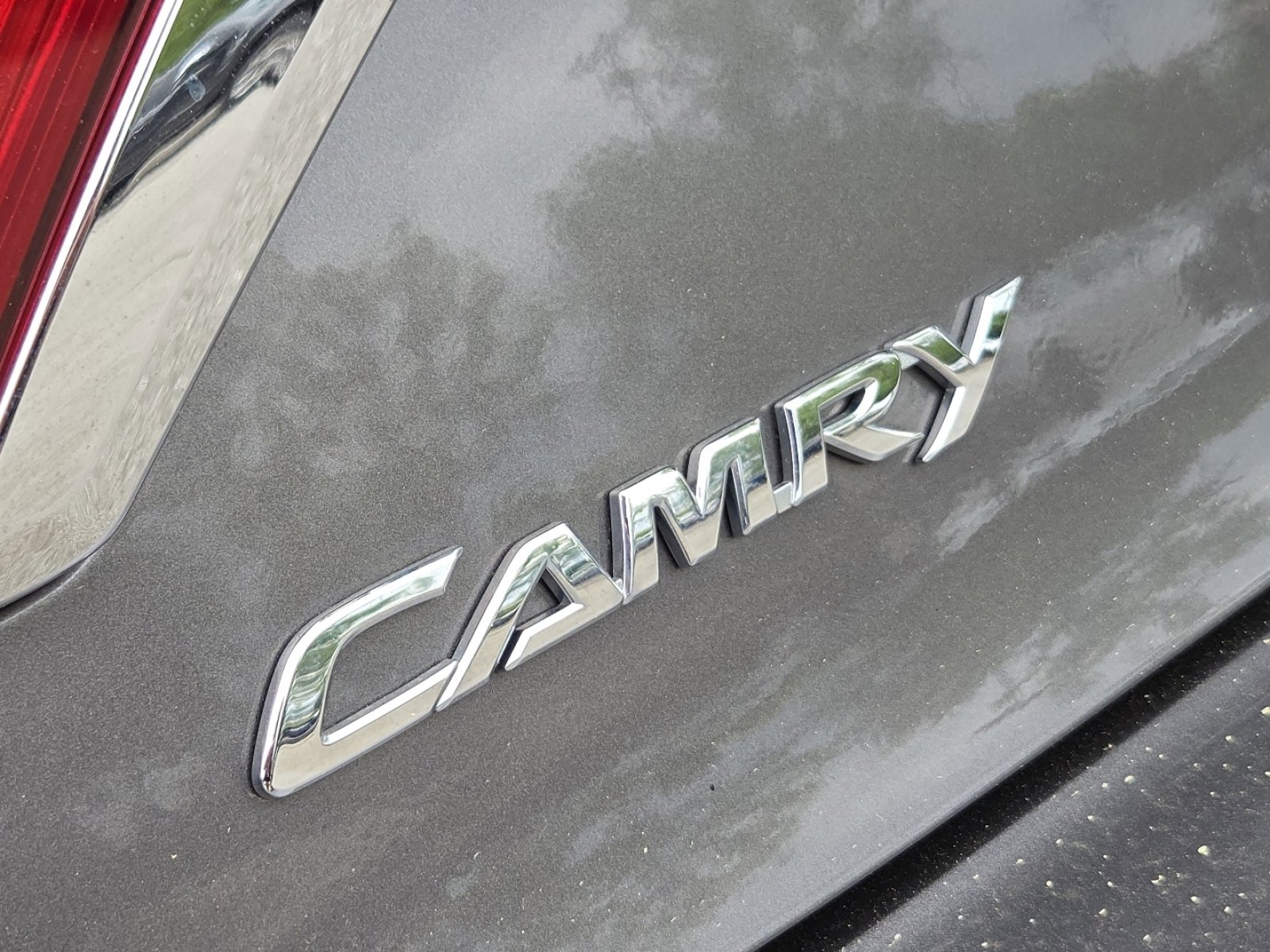 Used 2017 Toyota Camry LE FWD image 11