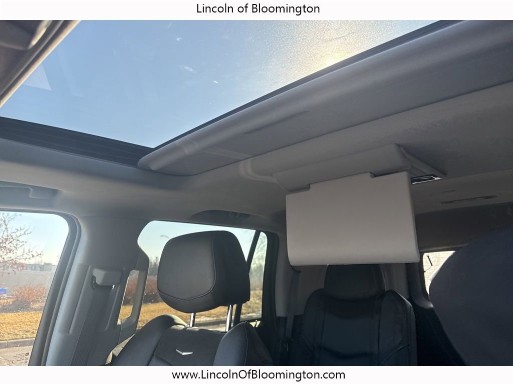 Used 2016 Cadillac Escalade Luxury image 19