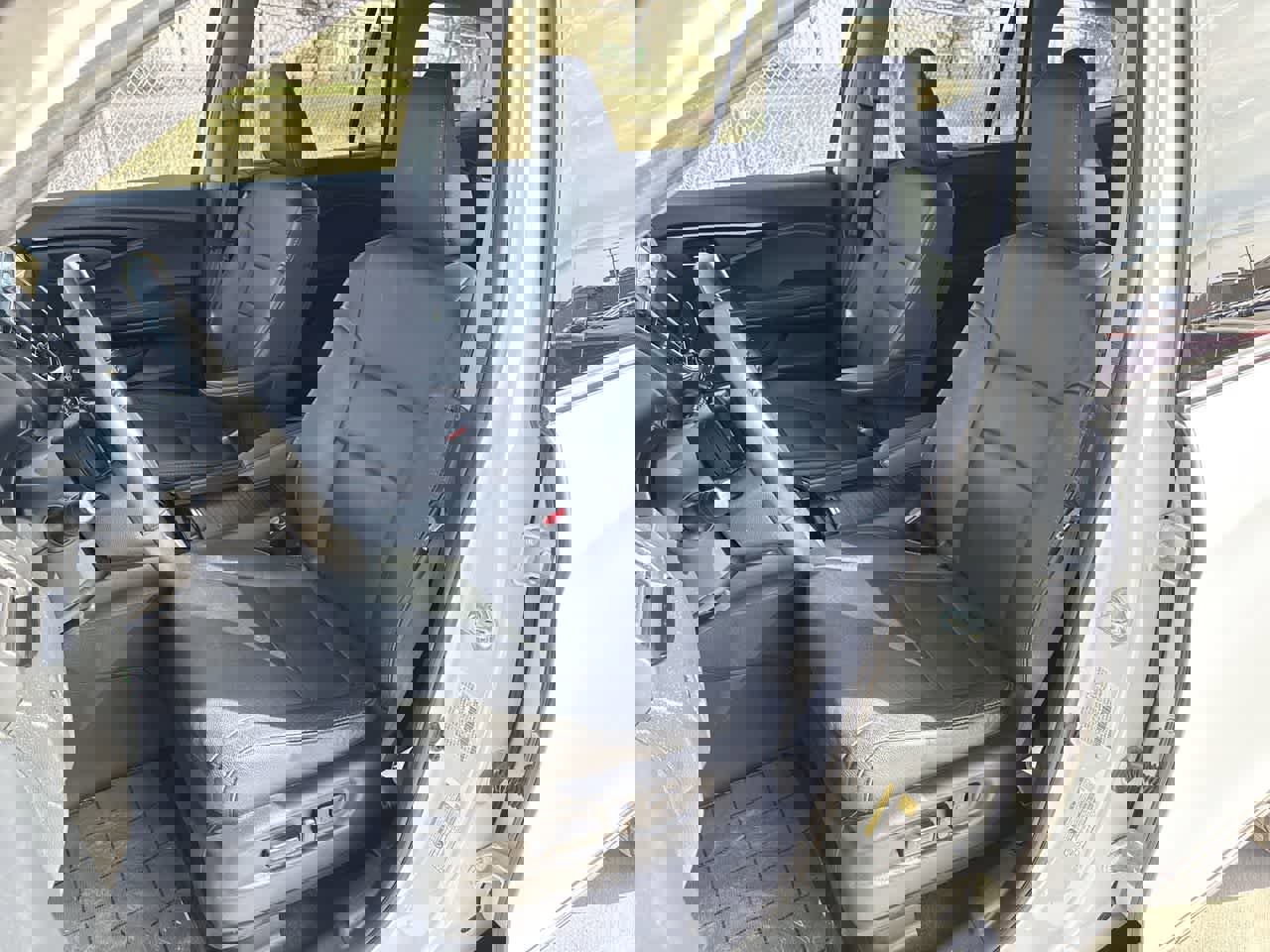 Used 2022 Honda Pilot Touring image 11