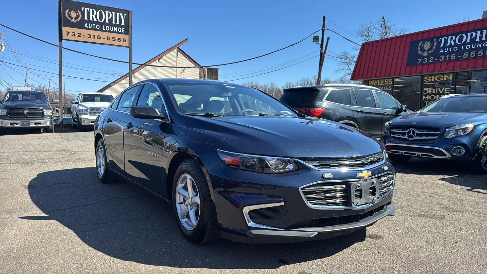 Used 2018 Chevrolet Malibu LS image 3