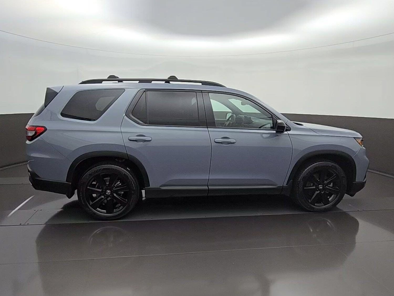 Used 2025 Honda Pilot Black Edition image 11