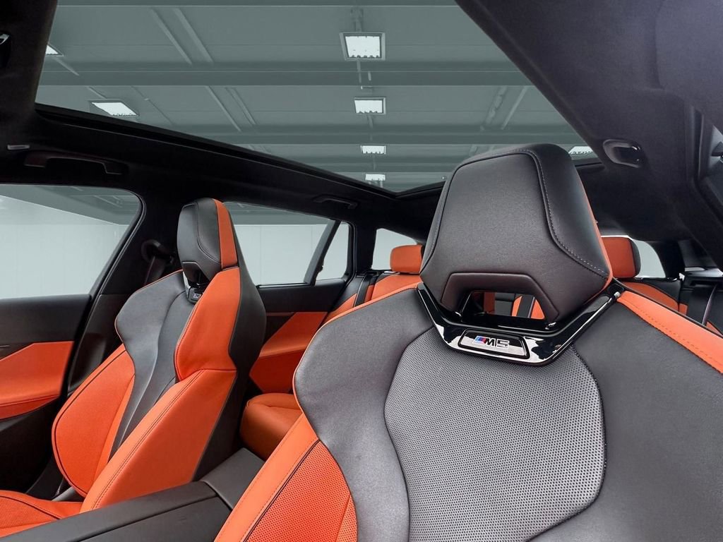 Used 2025 BMW M5 Touring w/ M Driver's Package image 39