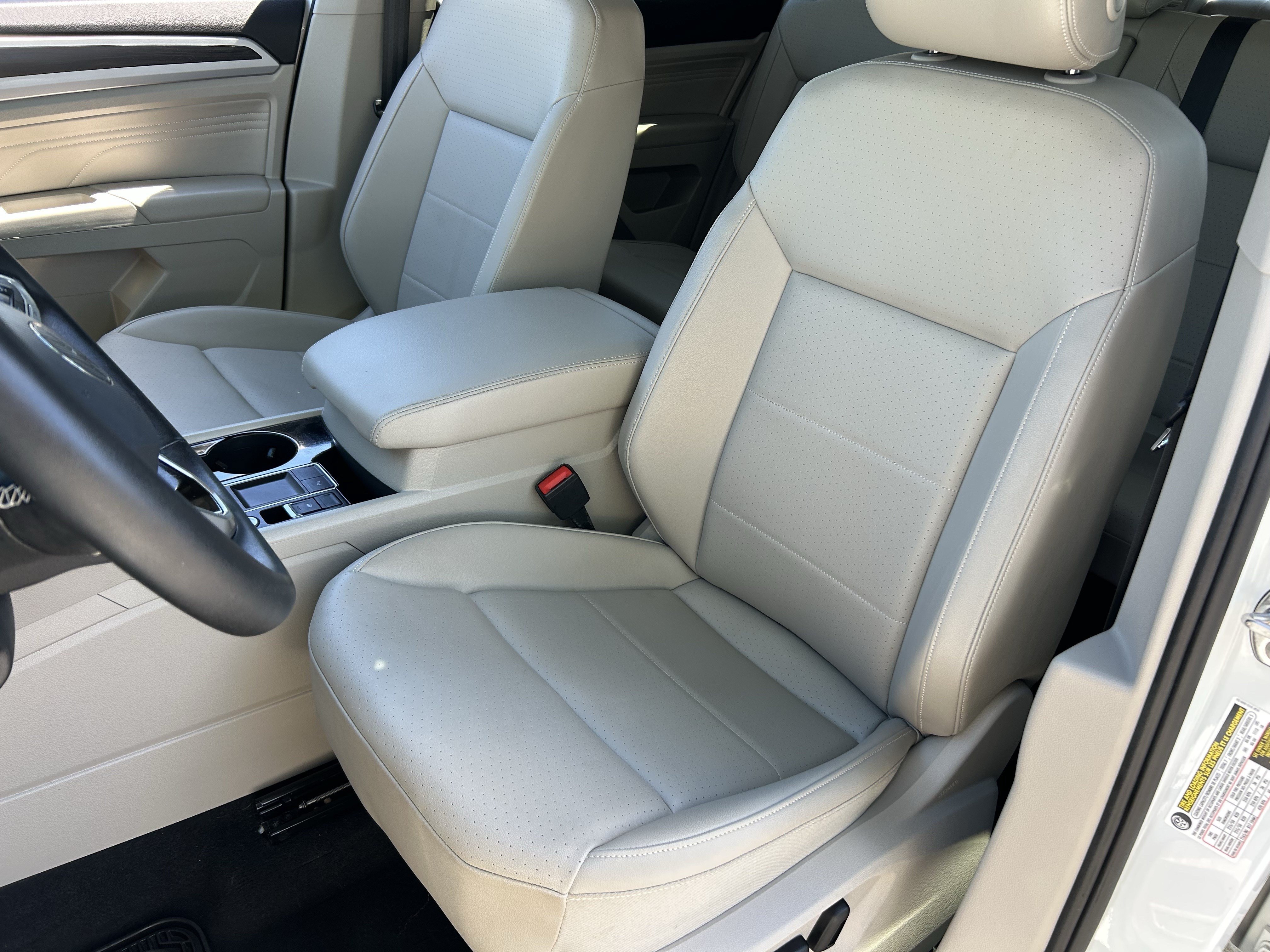 Used 2023 Volkswagen Atlas SE FWD image 19