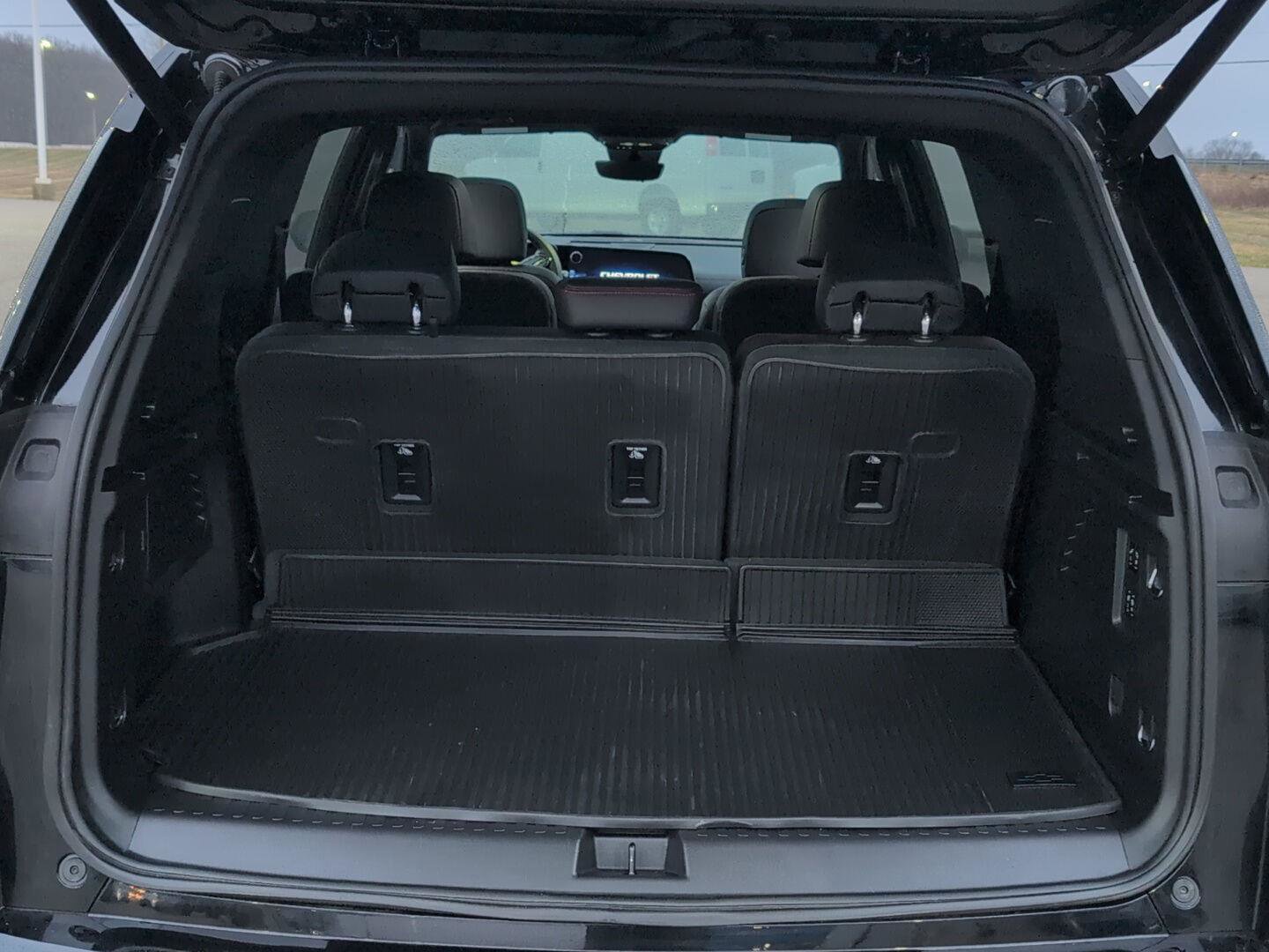 Certified 2024 Chevrolet Traverse RS w/ LPO, Floor Liner Package image 7
