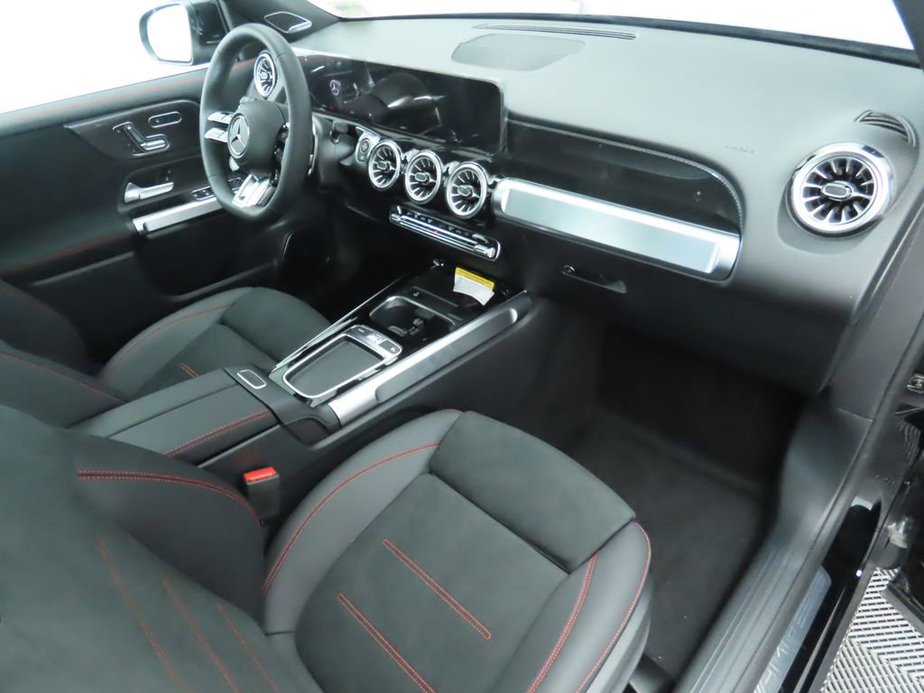 Certified 2025 Mercedes-Benz GLB 35 AMG 4MATIC image 17