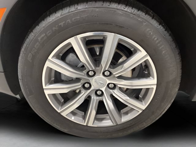 Used 2023 Cadillac XT4 Sport w/ Cold Weather Package AWD/4WD image 16
