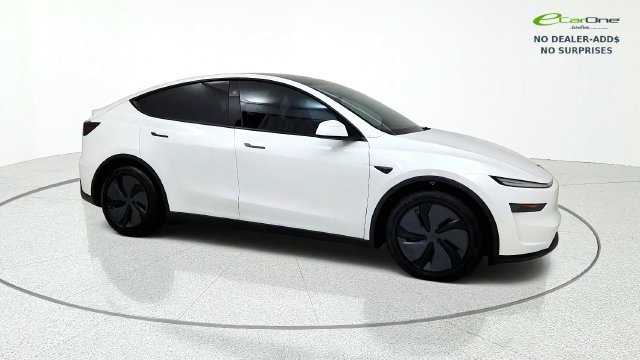 Used 2026 Tesla Model Y Long Range AWD/4WD image 10