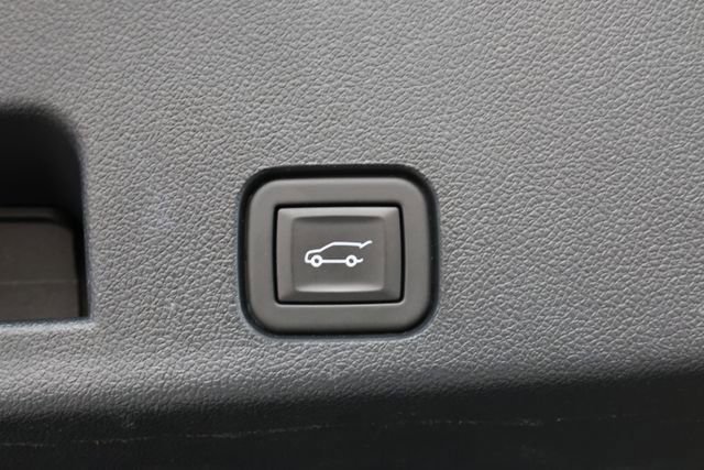 Used 2024 Chevrolet Traverse LT AWD/4WD image 30