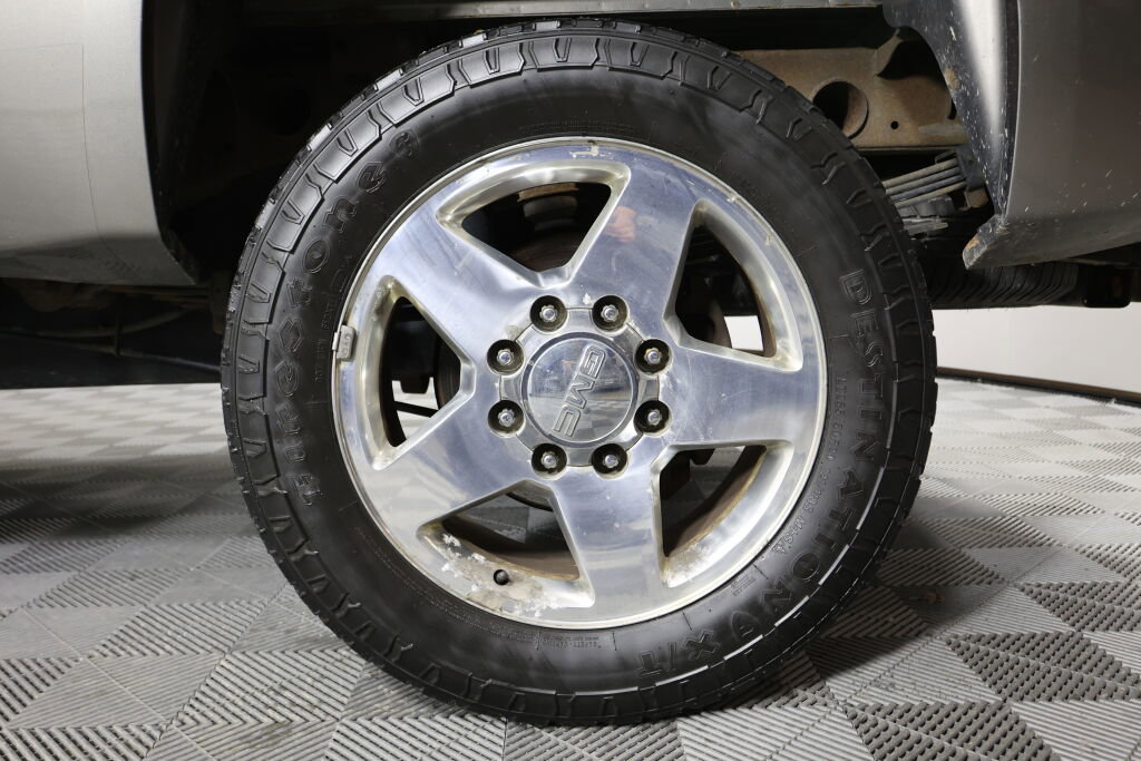 Used 2012 GMC Sierra 2500 SLE w/ SLE Preferred Package image 8