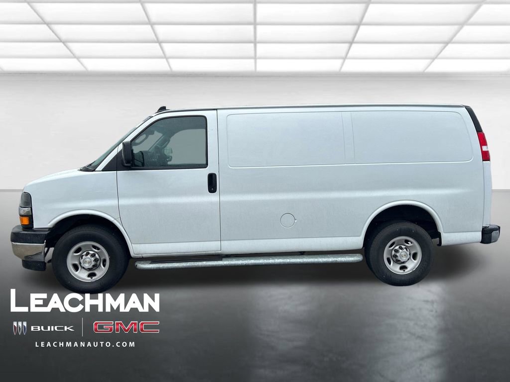 Used 2024 Chevrolet Express 2500 w/ Driver Convenience Package image 8