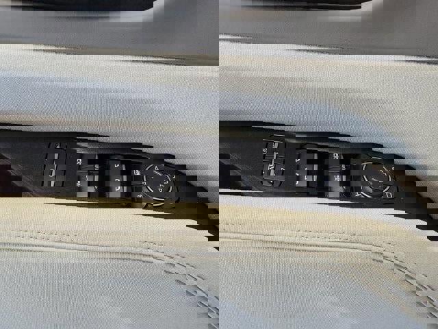 Certified 2024 Cadillac Escalade Premium Luxury Platinum image 31