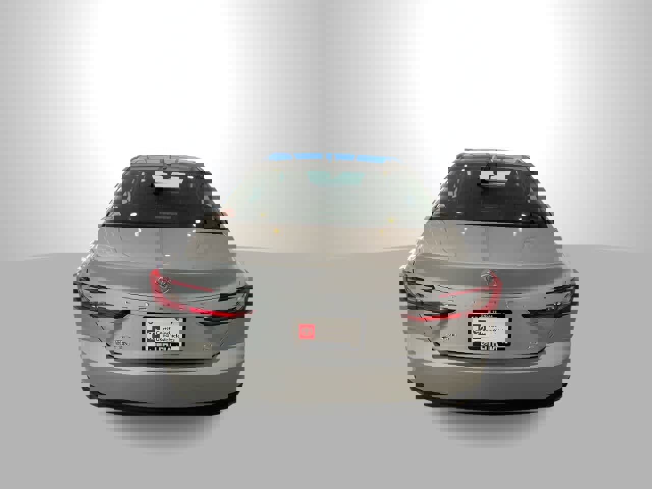 Used 2025 Toyota Camry LE w/ Convenience Package image 7