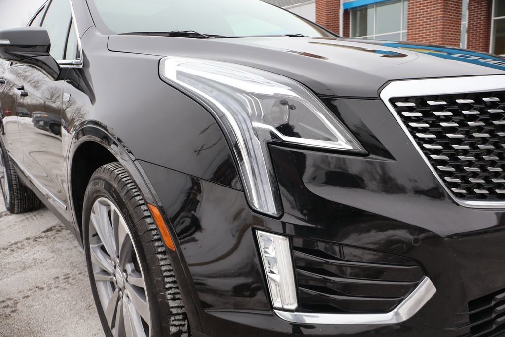 Used 2025 Cadillac XT5 Premium Luxury image 5