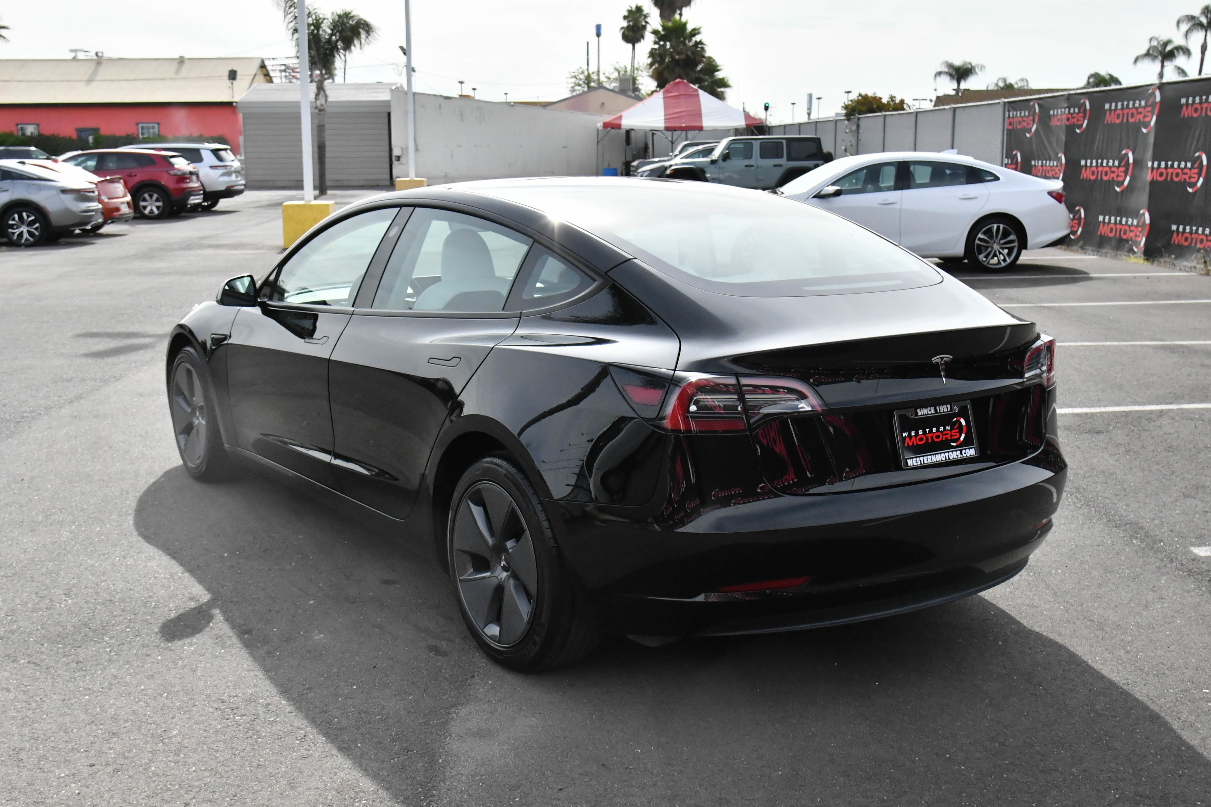 Used 2023 Tesla Model 3 Standard Range RWD image 6