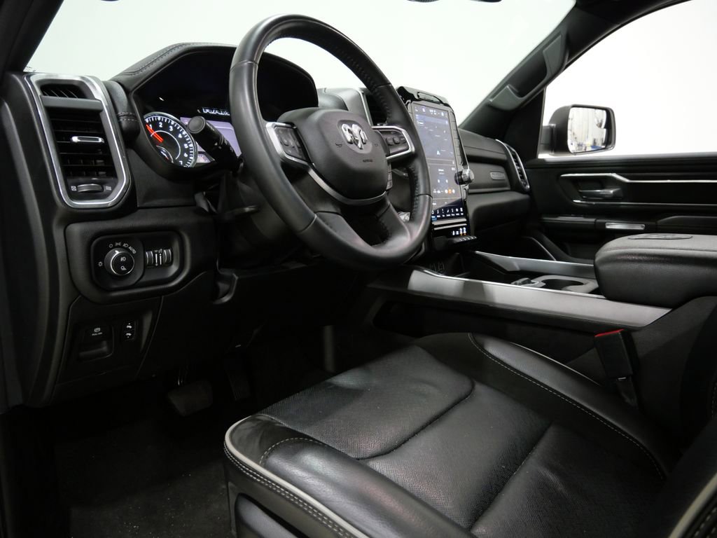 Used 2023 RAM 1500 Laramie image 11