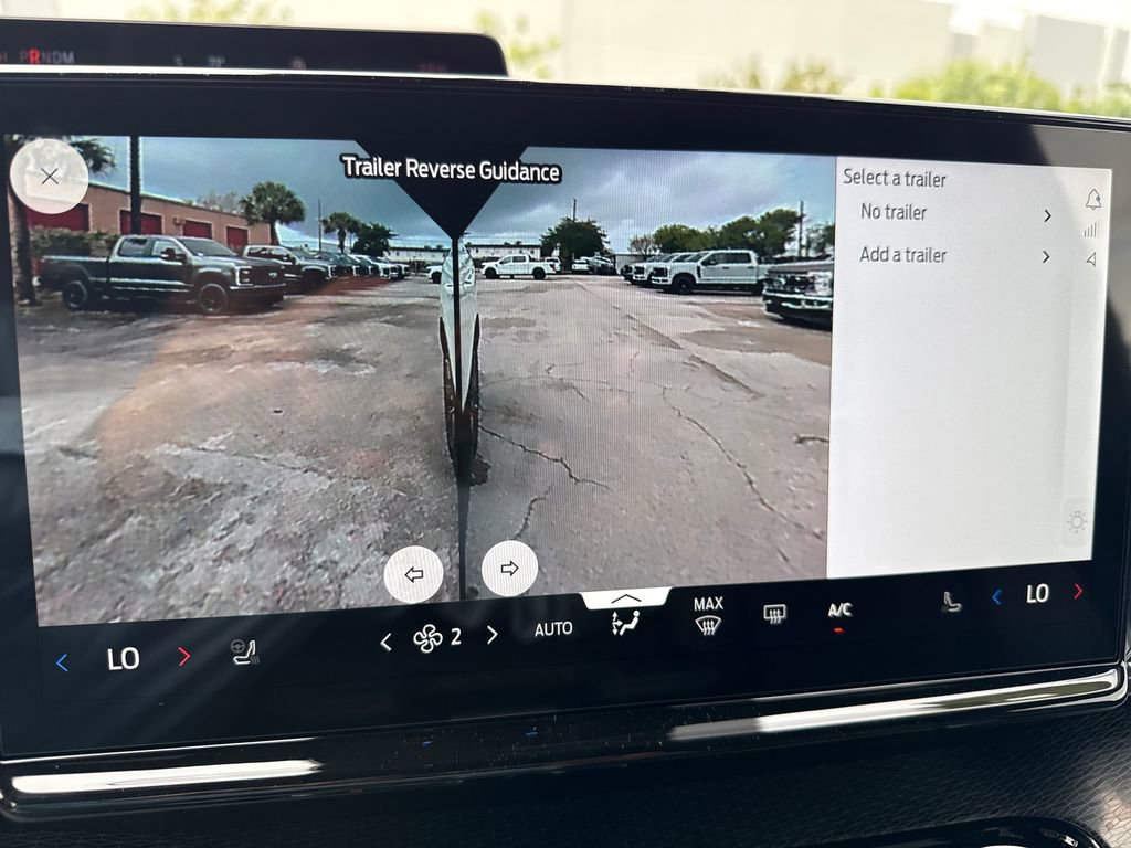 New 2026 Ford Expedition Platinum image 27