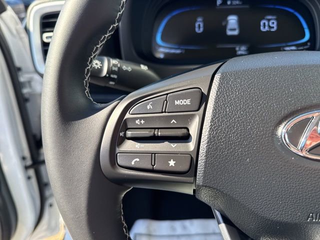 Certified 2026 Hyundai Venue SEL image 24