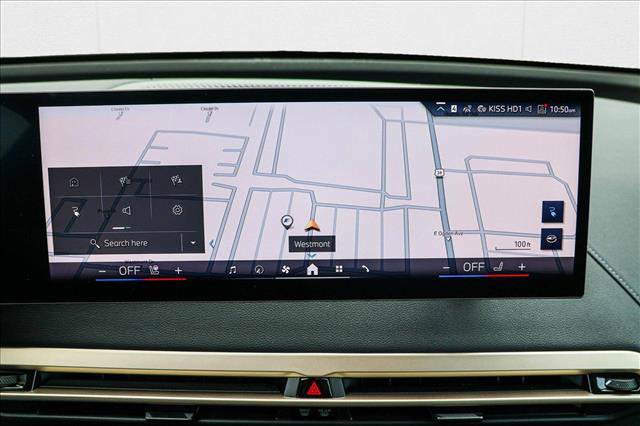 Used 2026 BMW iX xDrive45 w/ Premium Package image 16