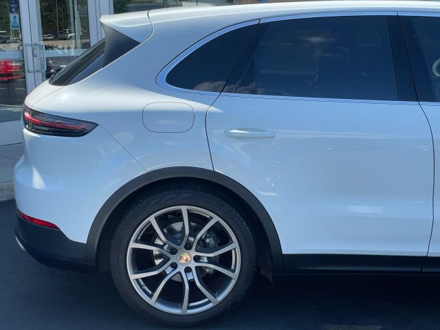 Used 2020 Porsche Cayenne S AWD/4WD image 19