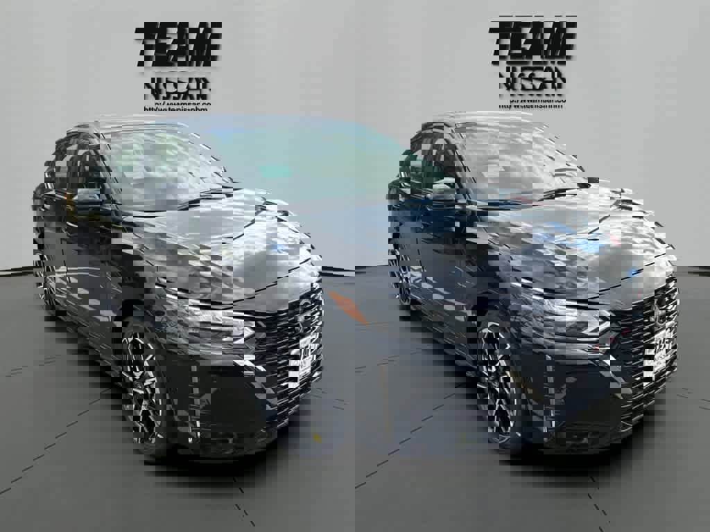 New 2025 Nissan Sentra SR w/ Trunk Package