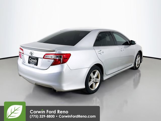 Used 2012 Toyota Camry SE image 7