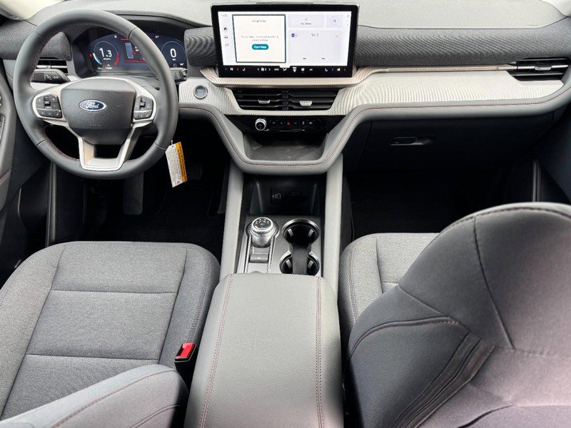New 2026 Ford Explorer Active image 7