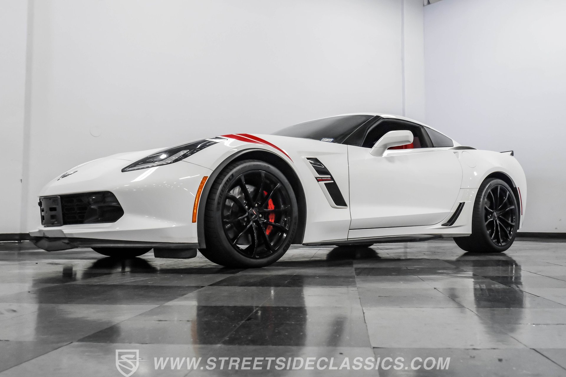 Used 2019 Chevrolet Corvette Grand Sport image 23