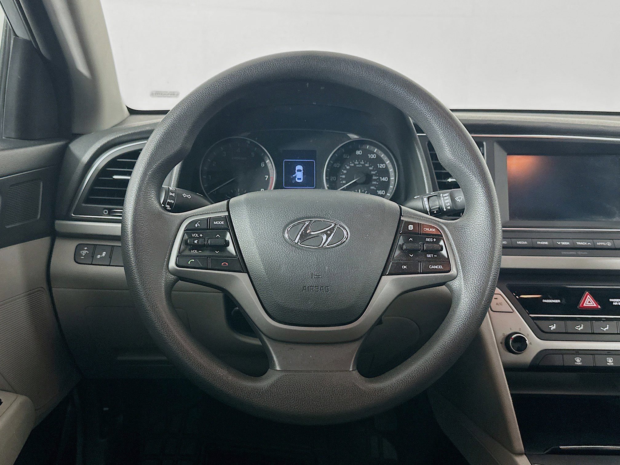 Used 2018 Hyundai Elantra SEL w/ Cargo Package FWD image 18
