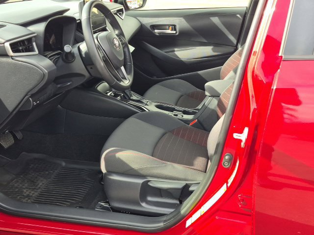 Used 2026 Toyota Corolla SE FWD image 15