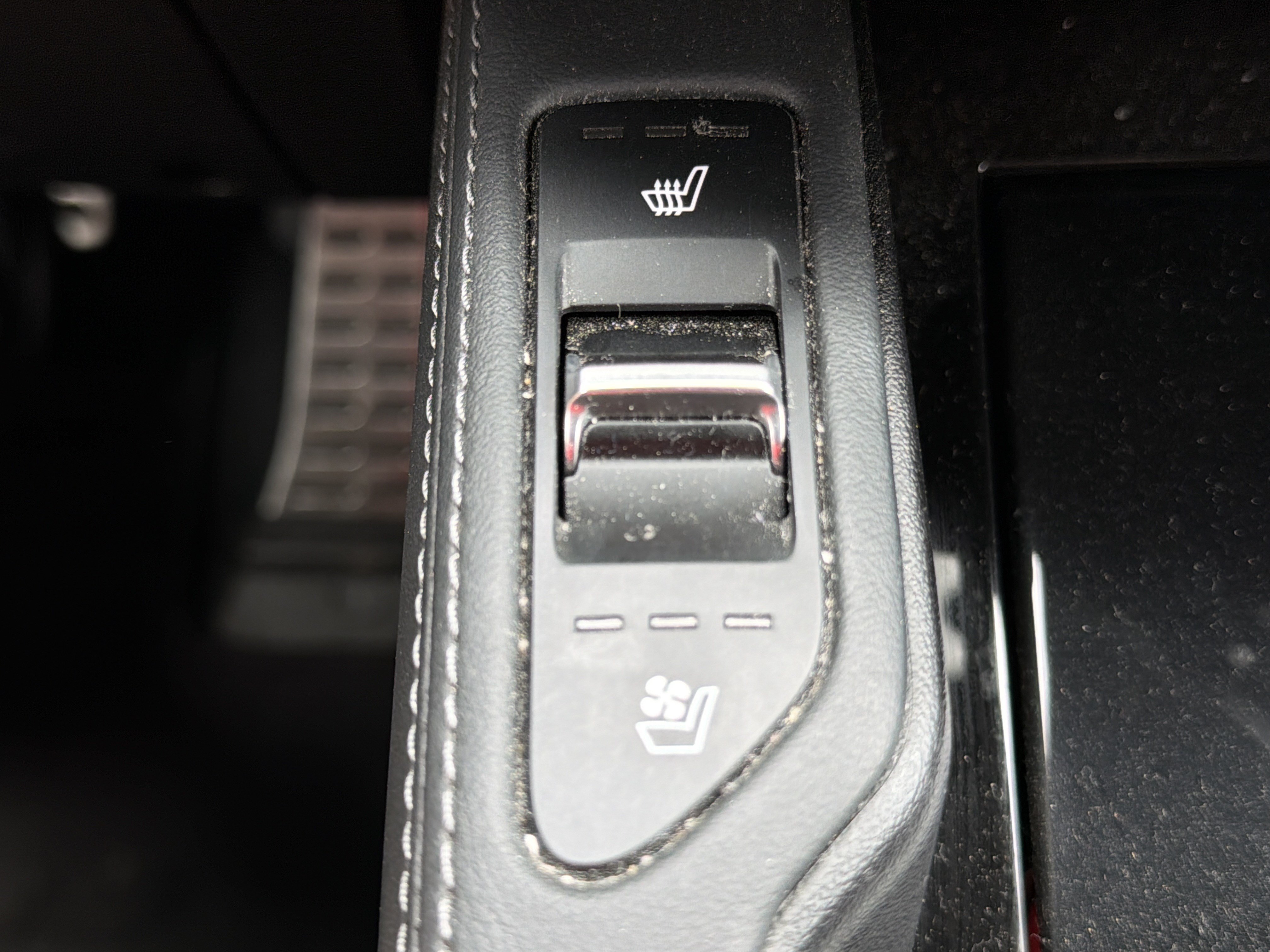 Certified 2024 Kia Telluride SX Prestige X-Line AWD/4WD image 8