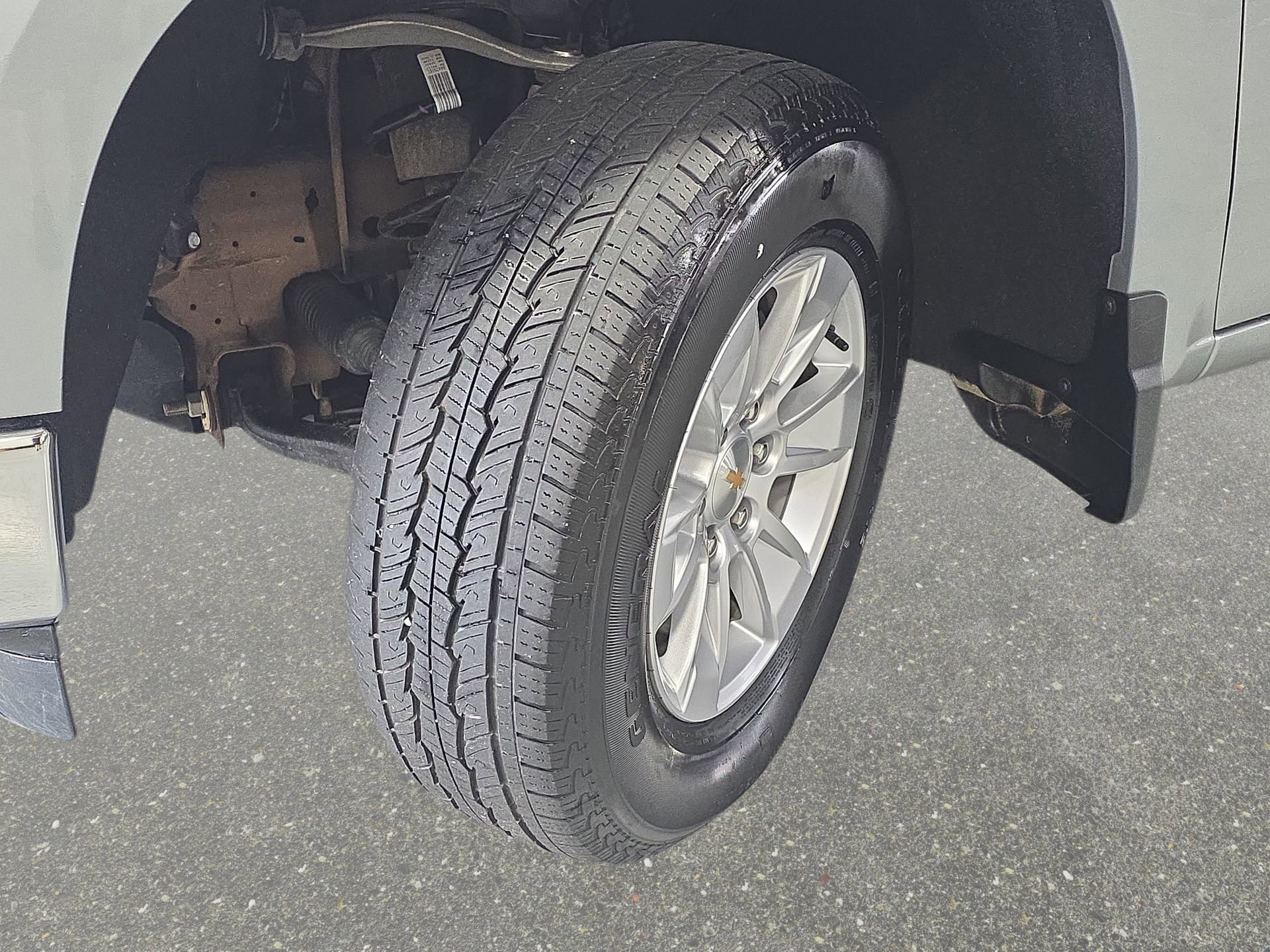 Used 2025 Chevrolet Silverado 1500 LT image 29