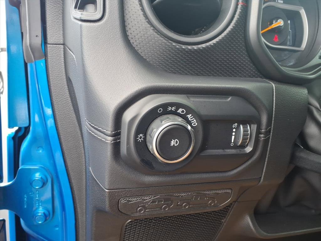 Used 2024 Jeep Wrangler Rubicon image 15