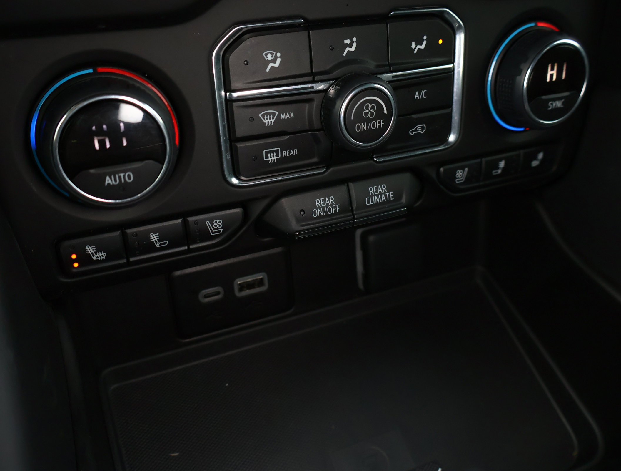 Certified 2024 Chevrolet Tahoe High Country image 23