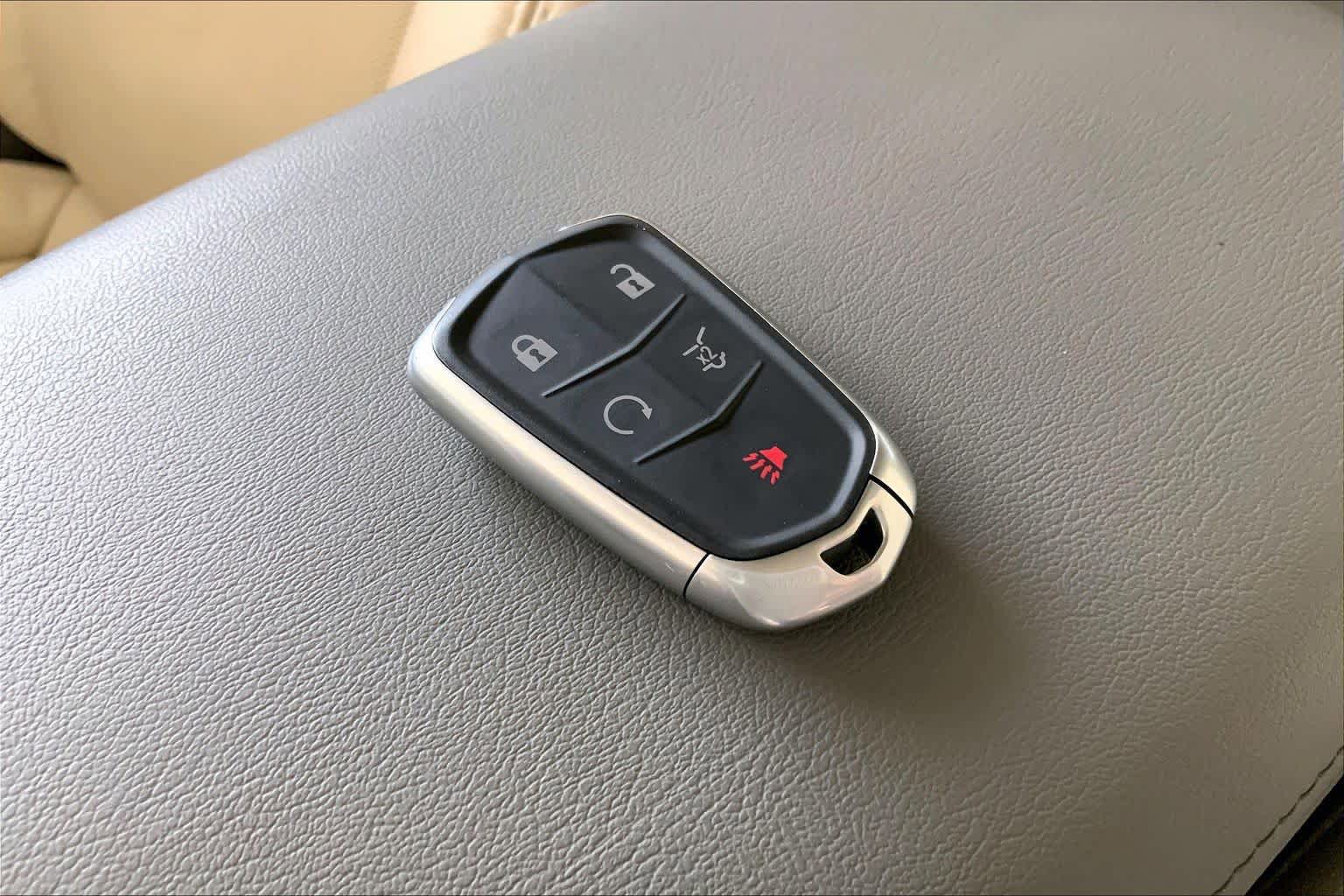 Used 2019 Cadillac XT5 Premium Luxury w/ Driver Assist Package AWD/4WD image 15
