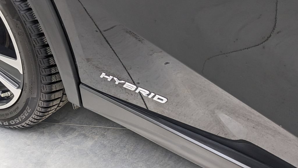 Used 2020 Lexus UX 250h w/ Premium Package AWD/4WD image 41