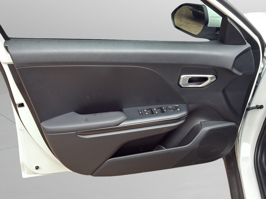New 2026 Kia K4 FWD image 20