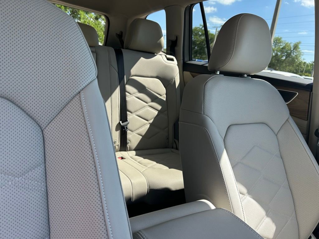 New 2026 Volkswagen Atlas SE image 35