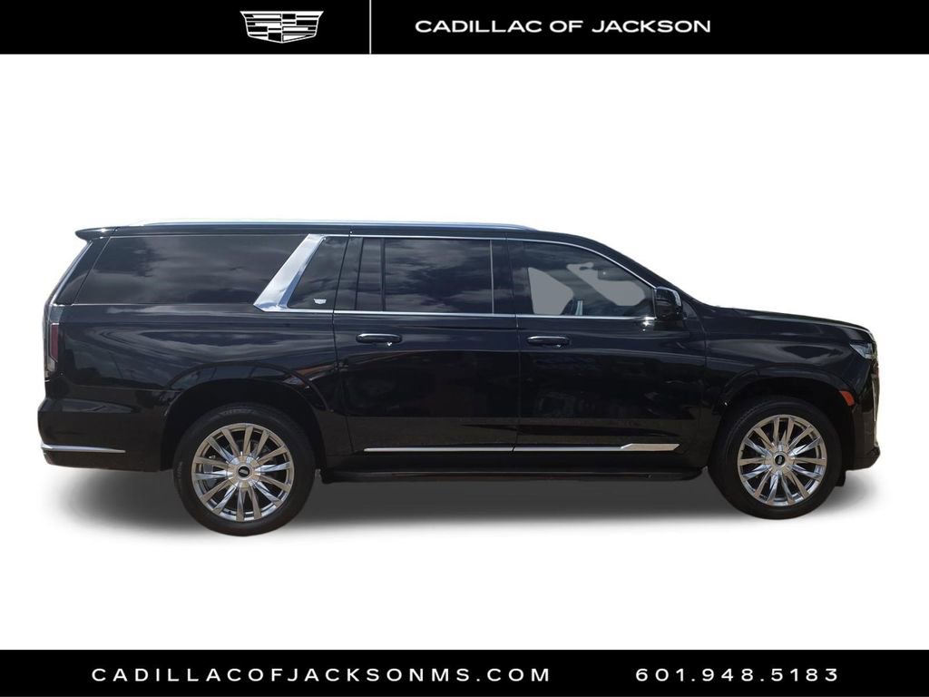 Used 2023 Cadillac Escalade ESV Premium Luxury RWD image 5