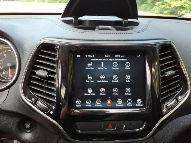 Used 2022 Jeep Cherokee Limited w/ Mopar Interior Package AWD/4WD image 15