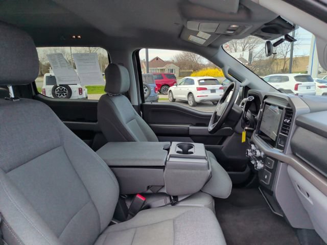 Used 2025 Ford F150 XLT w/ Equipment Group 301A Standard AWD/4WD image 16