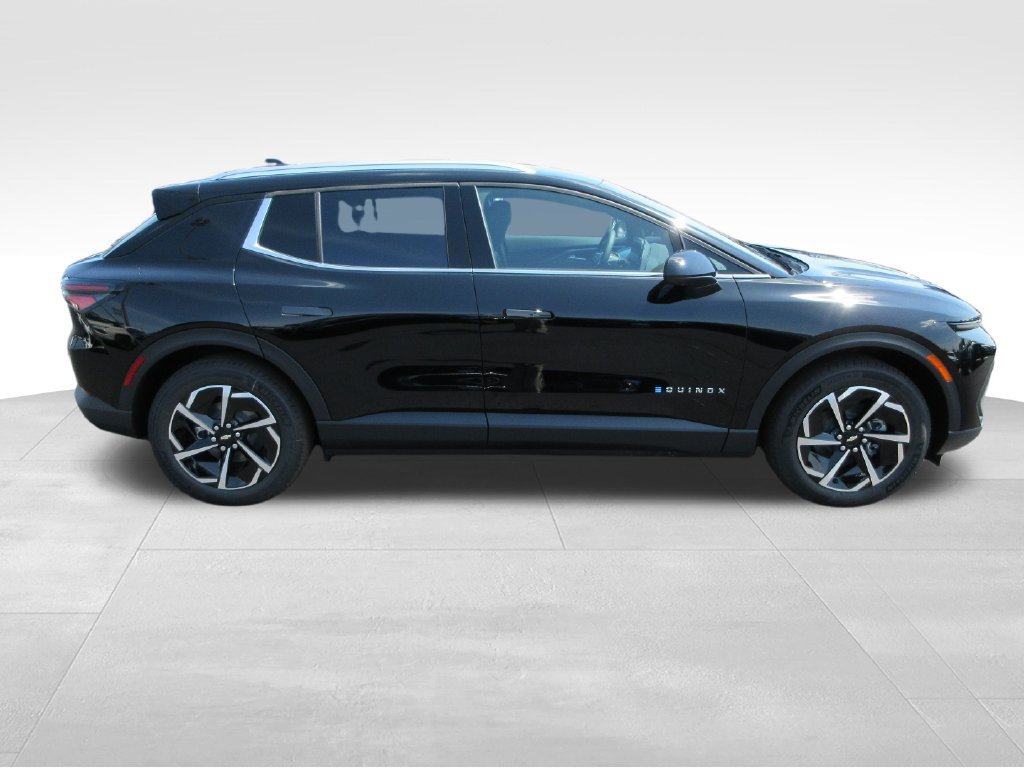 New 2026 Chevrolet Equinox EV LT FWD image 7