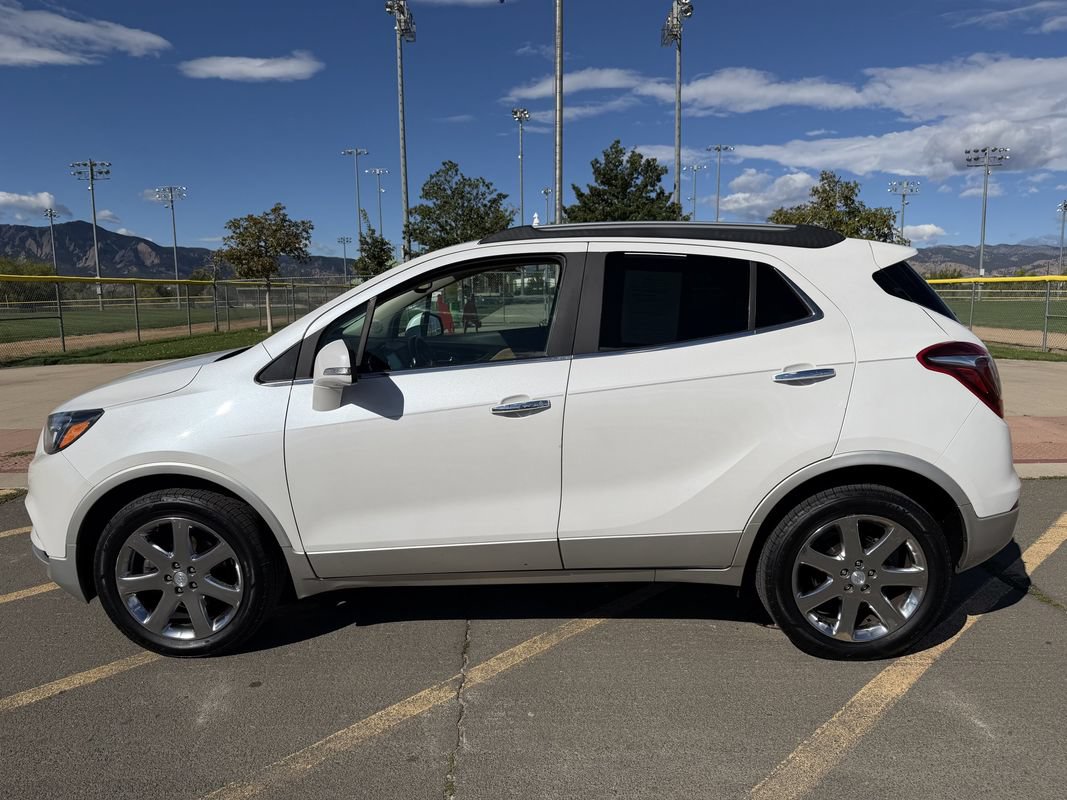 Used 2017 Buick Encore Premium w/ Experience Buick Package AWD/4WD image 8