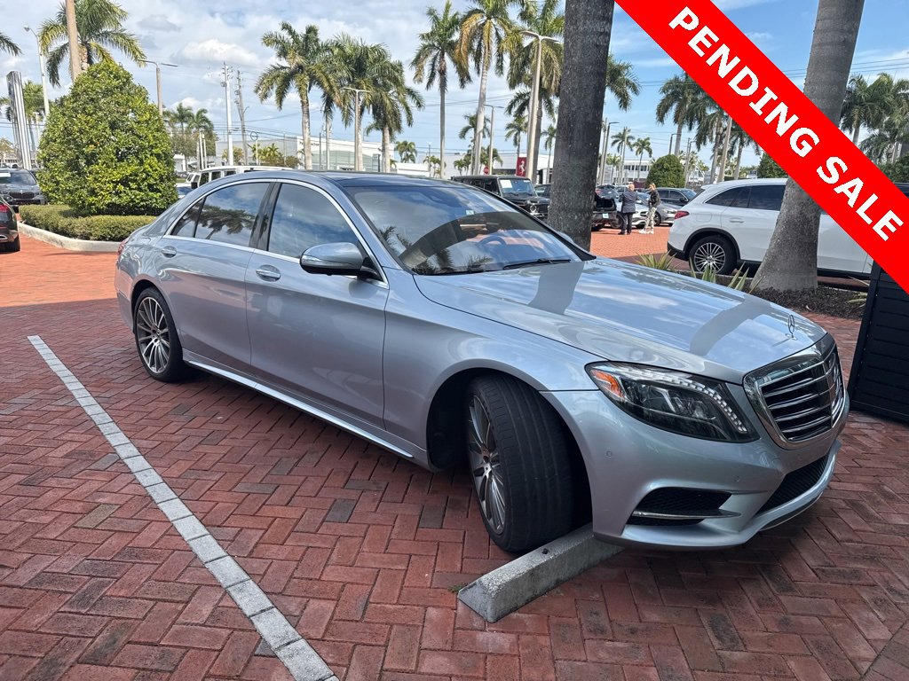 Used 2017 Mercedes-Benz S 550 Sedan image 2