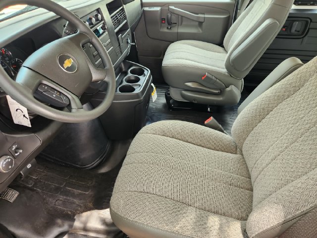 New 2026 Chevrolet Express 3500 w/ Driver Convenience Package RWD image 4