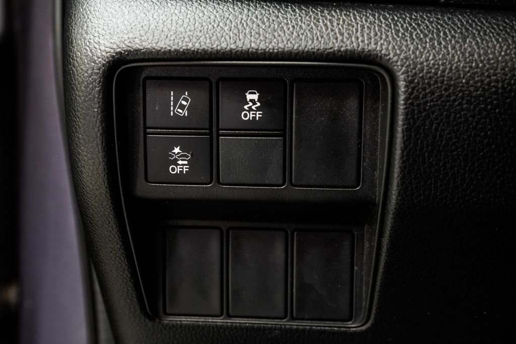 Used 2019 Honda CR-V EX image 39