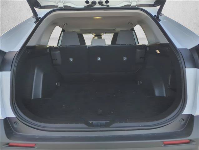 Used 2025 Toyota RAV4 XLE w/ Convenience Package FWD image 5
