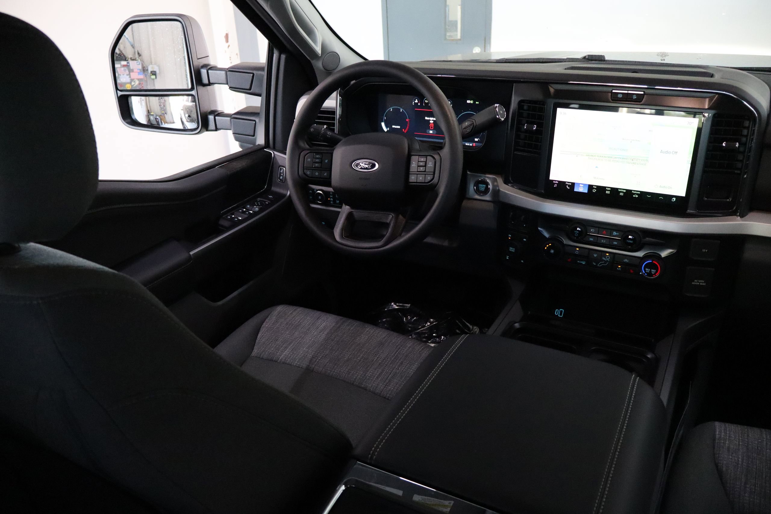 New 2026 Ford F250 XLT w/ XLT Premium Package image 29