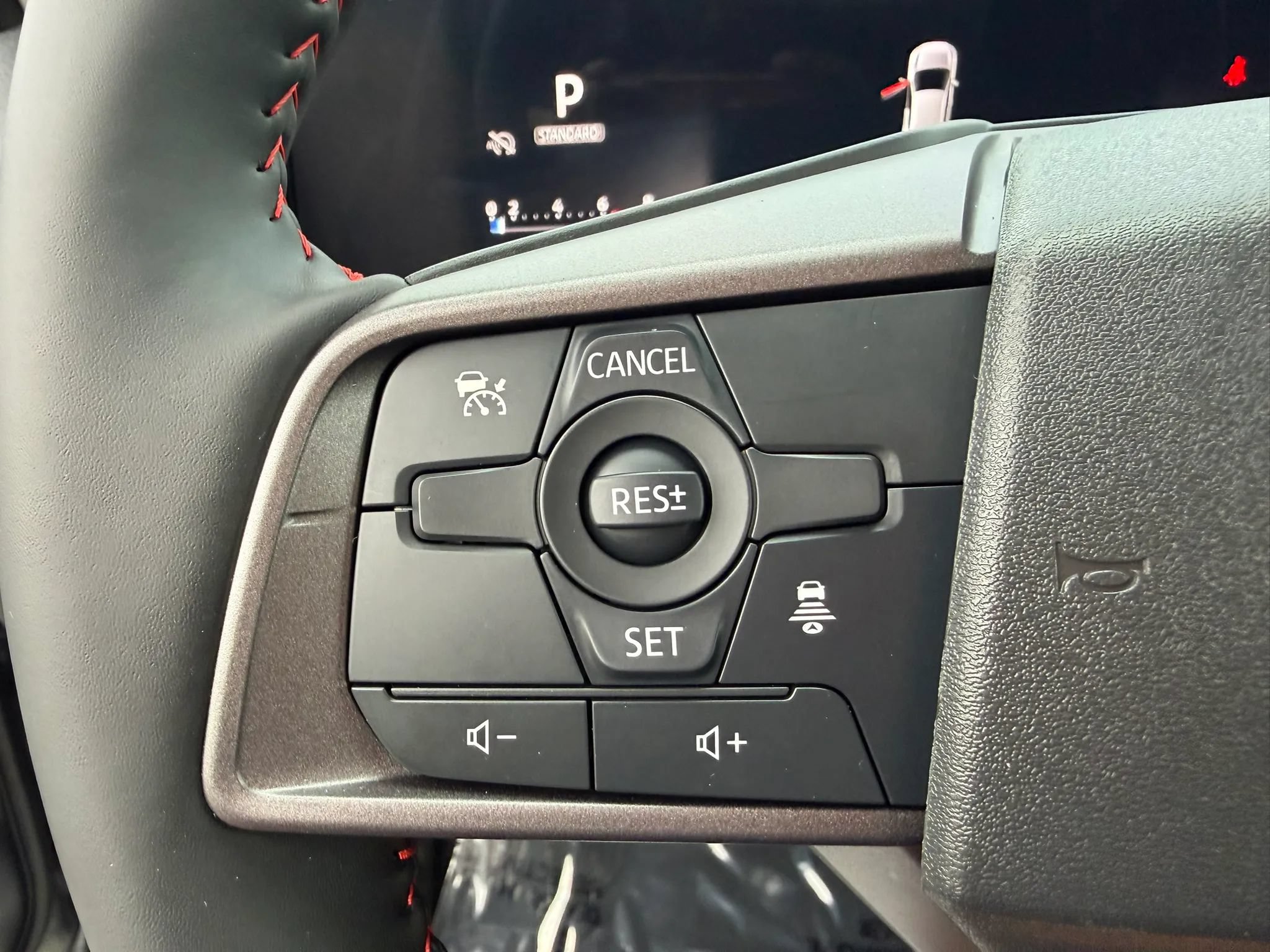 Used 2026 Nissan Sentra SR w/ Floor Mat Package FWD image 17
