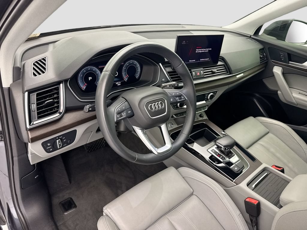Certified 2021 Audi Q5 Premium w/ Premium Plus Package AWD/4WD image 9