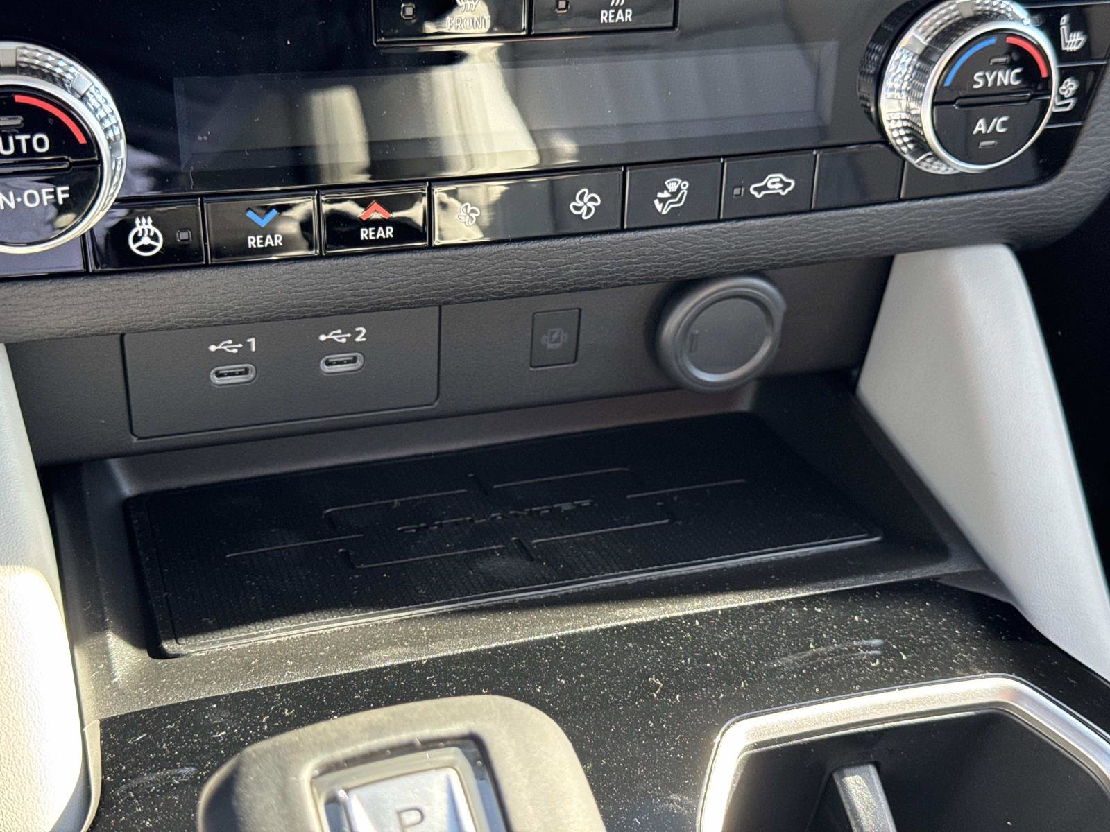 New 2026 Mitsubishi Outlander SEL image 28